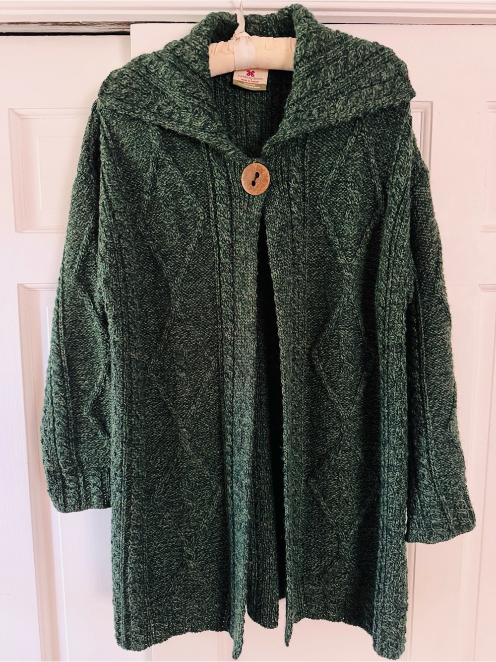 Carraig Donn Ireland dark Green Knit Cardigan 100% wool sweater